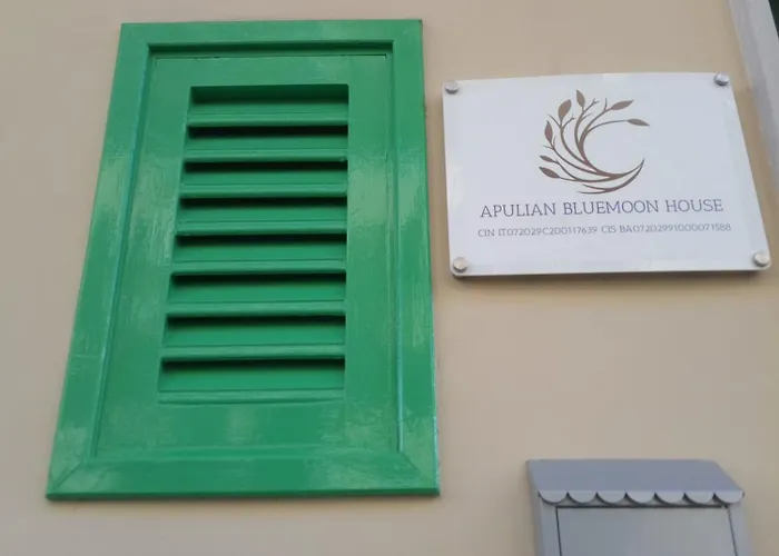 Apulian Bluemoon House